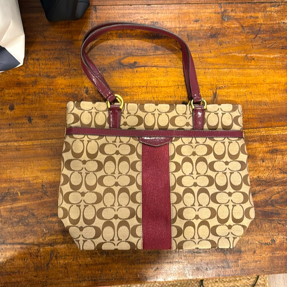 Coach Signature Canvas Tote Shopper Purse Patent Leather Trim Dark Red